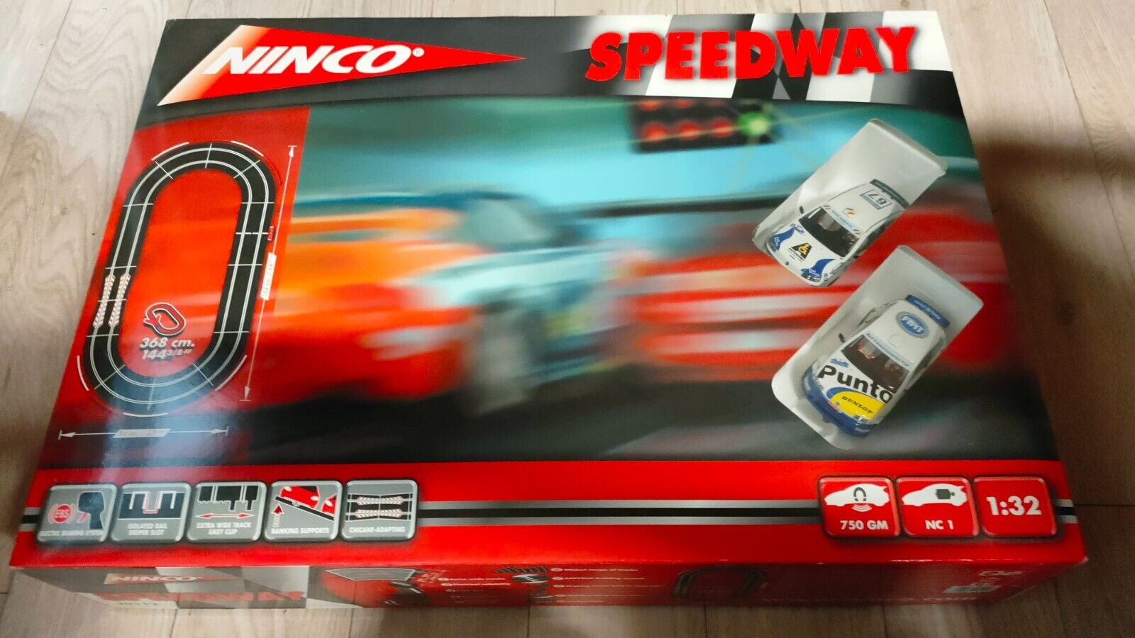 Circuito completo Scalextric Ninco Speedway Copa Fiat Punto nuevo y sin usar