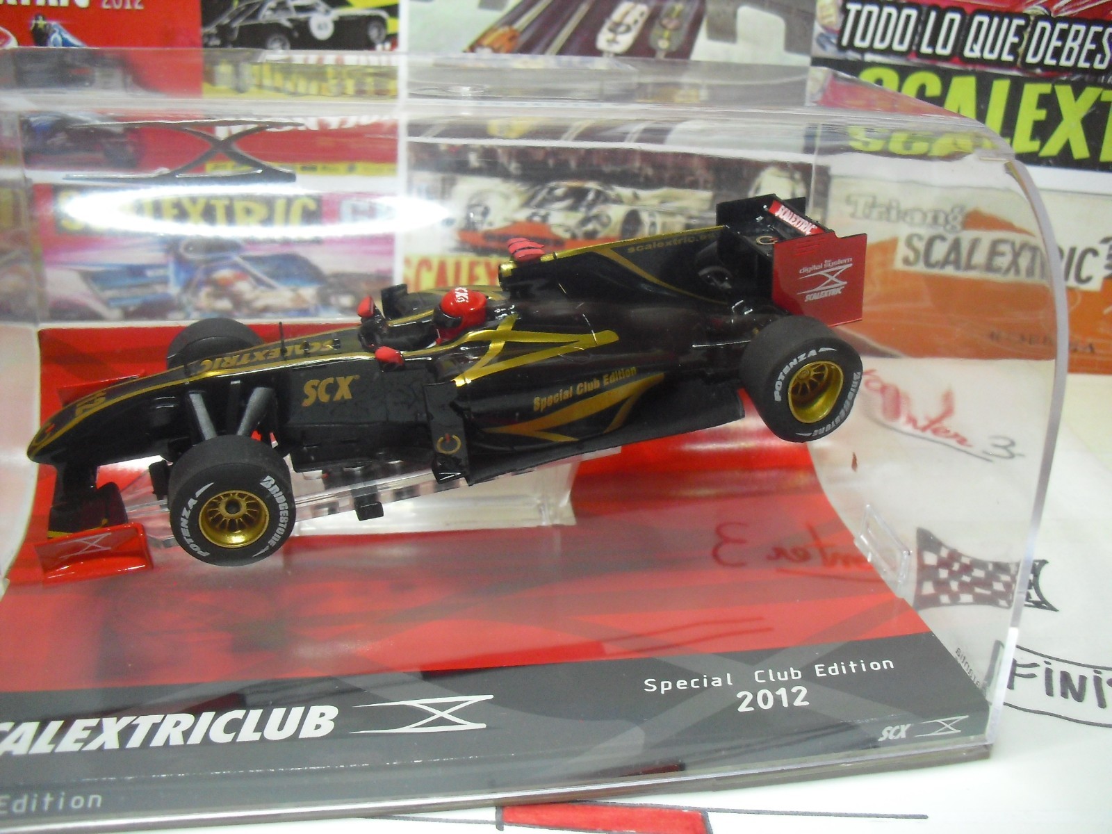 D10076S300- COCHE DEL CLUB 2012 DIGITAL SYSTEM DE SCALEXTRIC 1/32 NEW