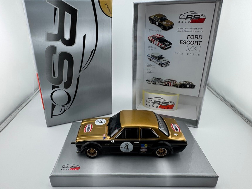 Revoslot RS0183 - 1:32 - Ford Escort MK1 Nº 4 TEAM WOODING - NUEVO EMBALAJE ORIGINAL