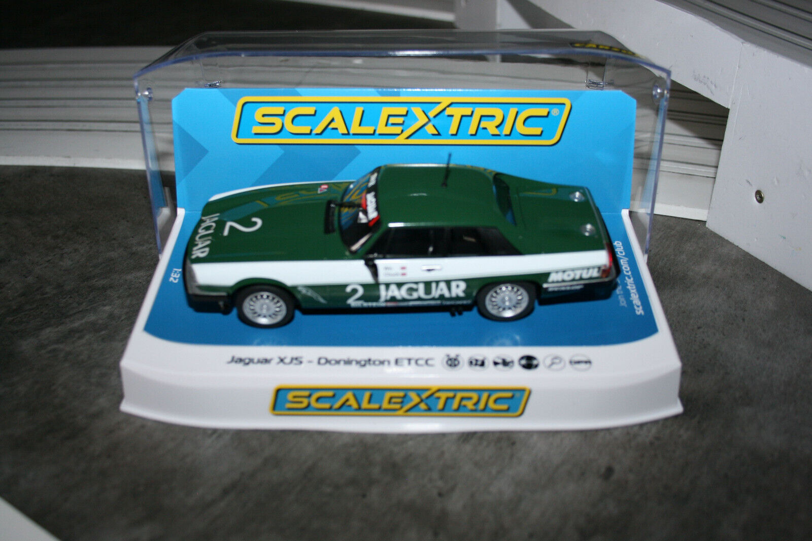 Scalextric C4254 Jaguar XJ-S No.2 Donington ETCC