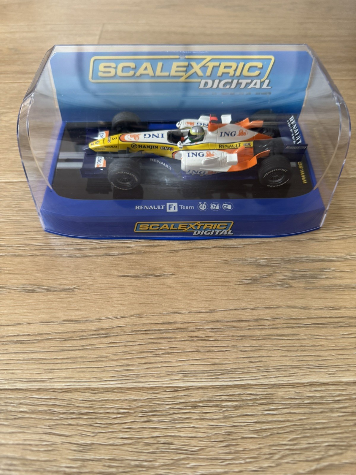 SCALEXTRIC DIGITAL C2780D RENAULT F1 2007 Nº 3