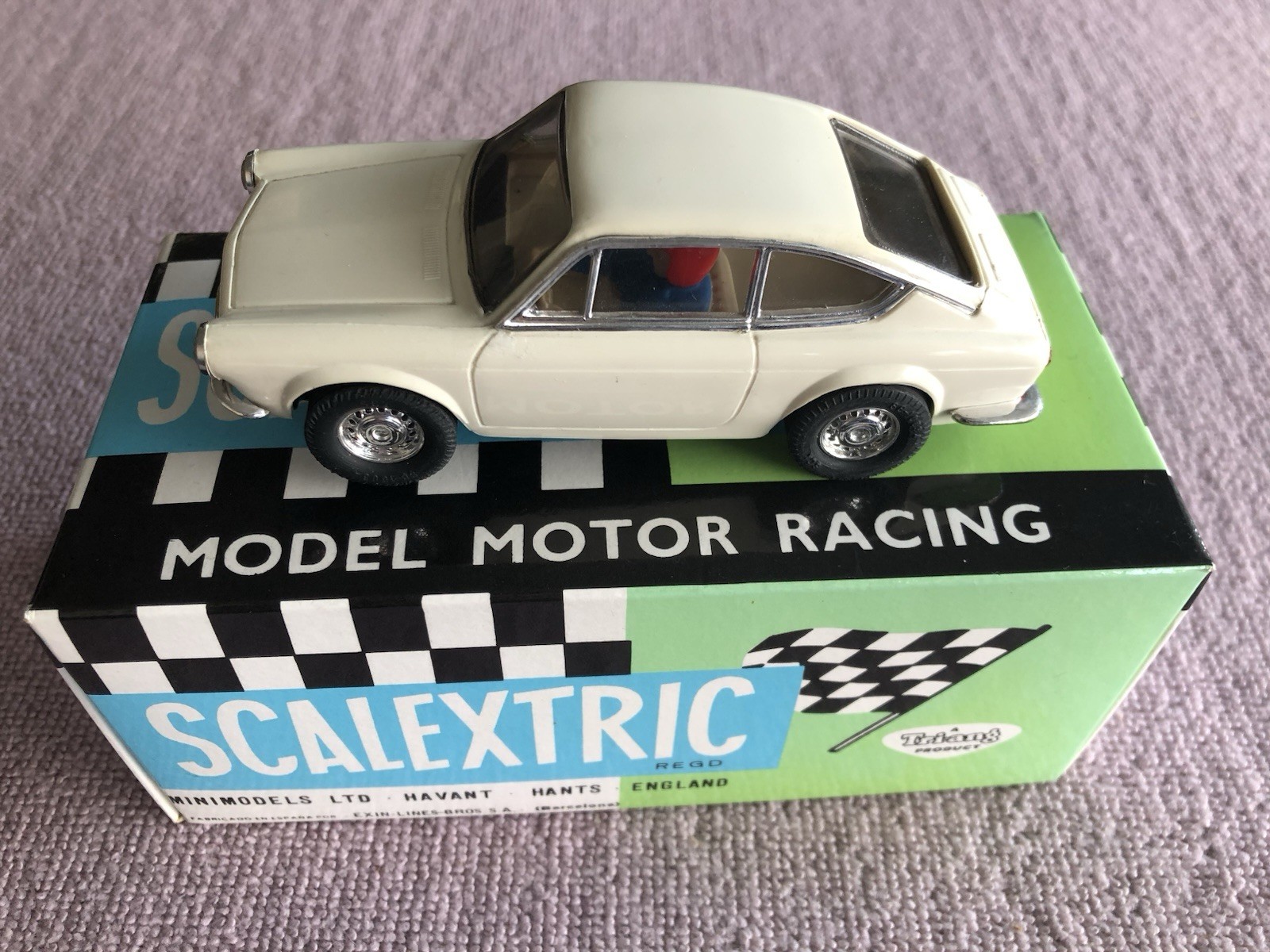 SCALEXTRIC EXIN Ref C42 T.C. 850 Coupé Abarth