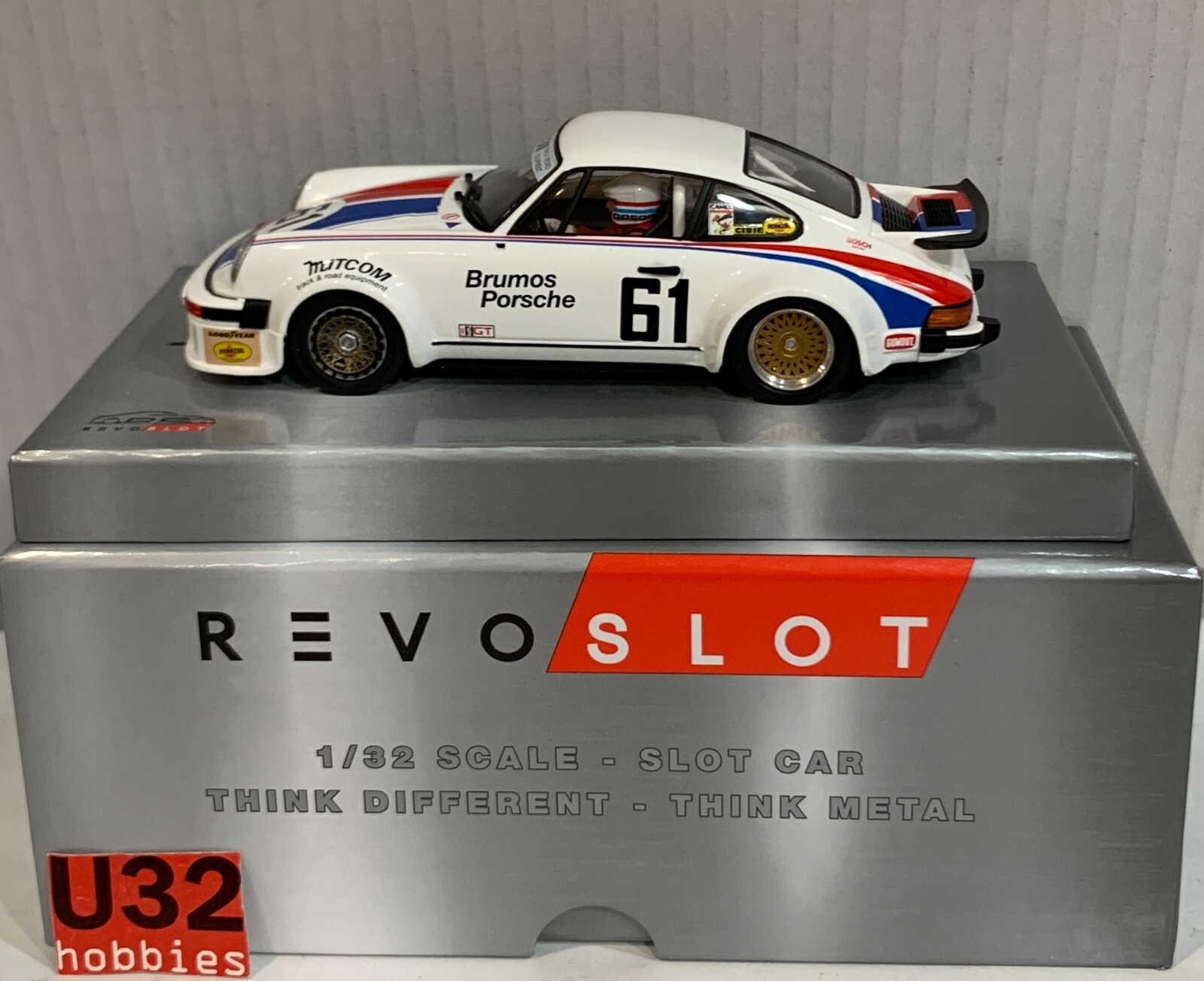 SLOT CAR REVOSLOT RS-0268 PORSCHE 934 #61 BRUMOS 24H.DAYTONA 1977 P.GREGG
