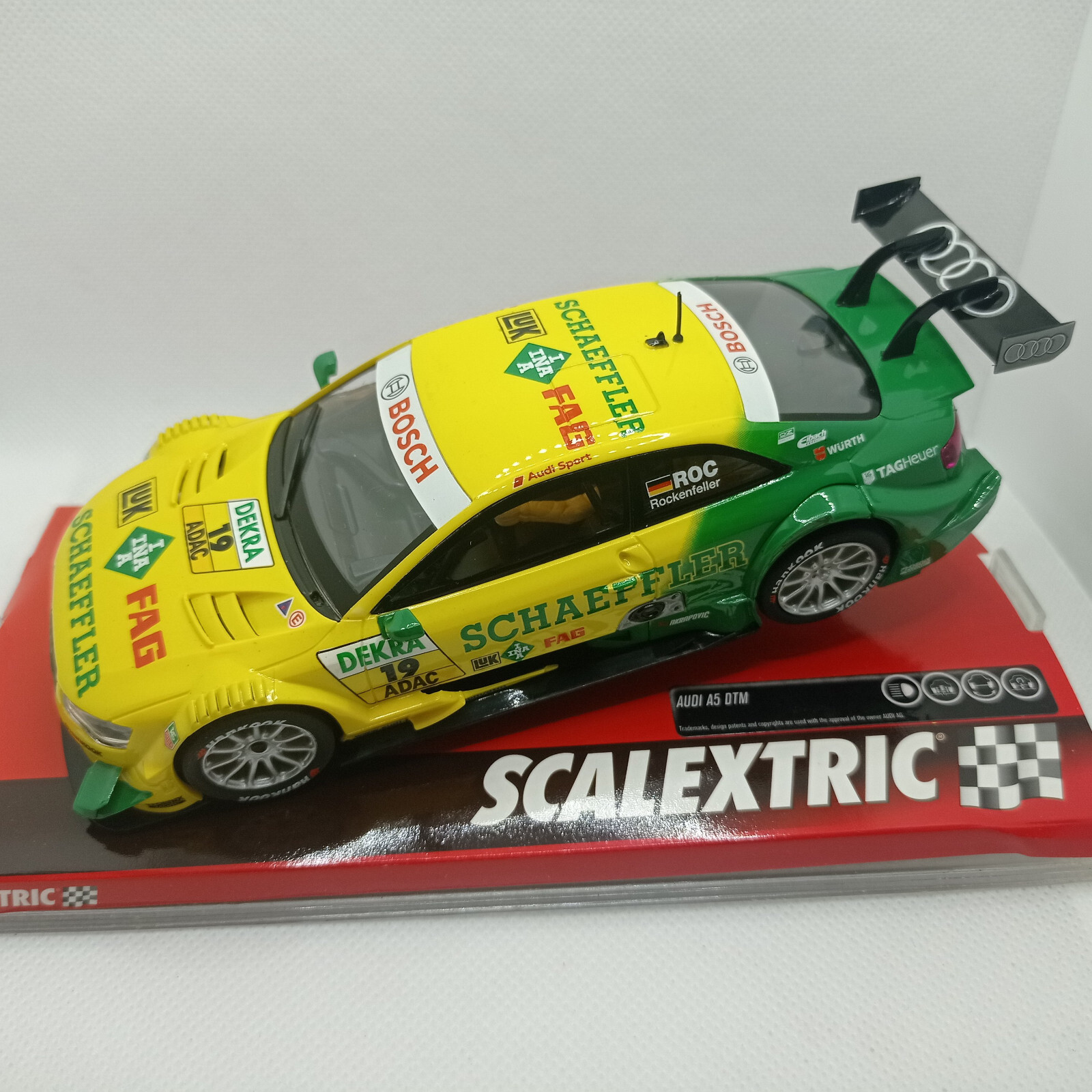 Slot Car Scalextric SCX Audi A5 DTM #19 Rockenfeller Compatible 1/32 slc
